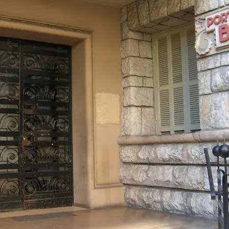 Daire Modern Apartment In Nice With Private Terrace